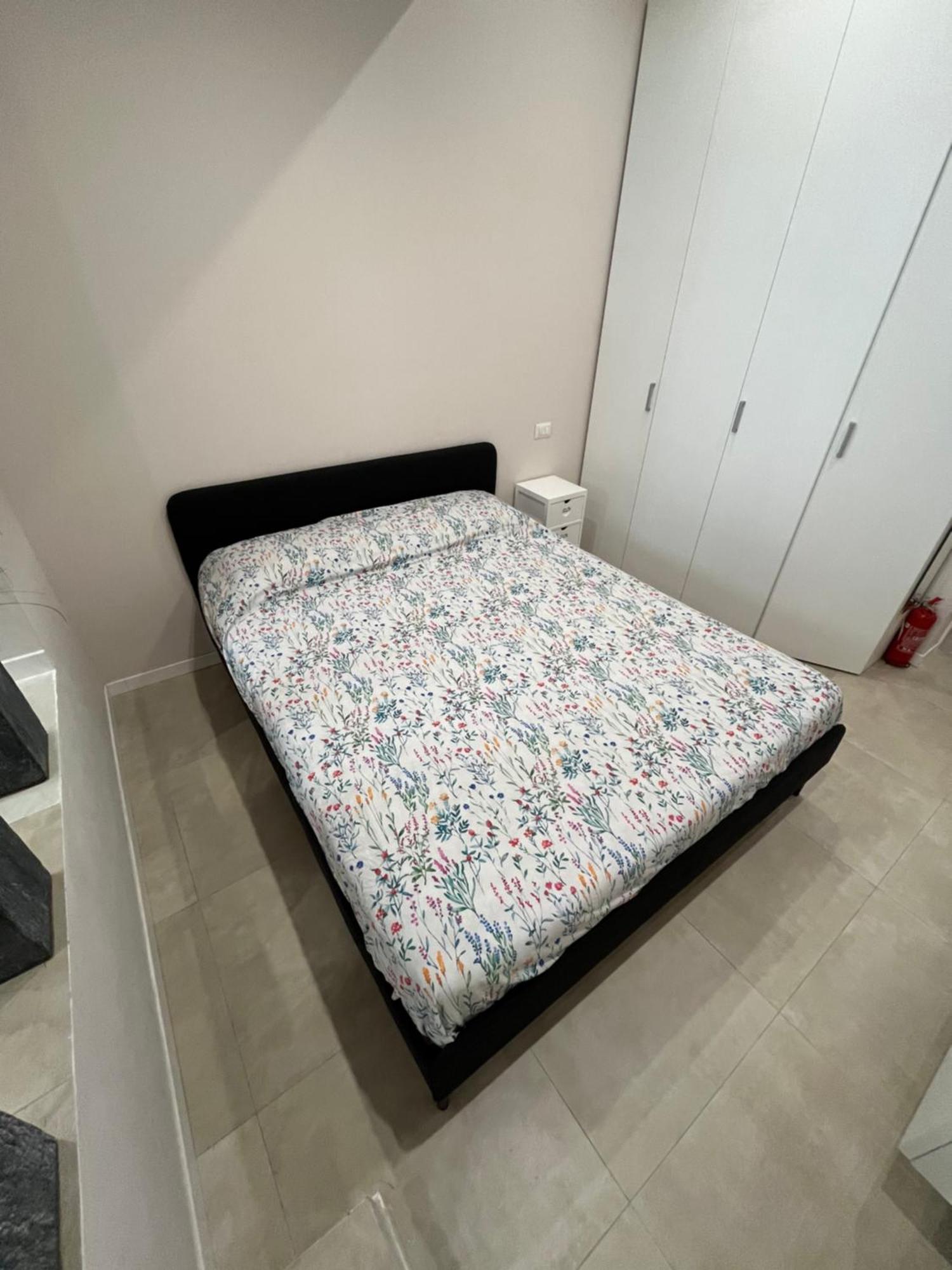 Monolocale Piazza Gambara M1 Milan